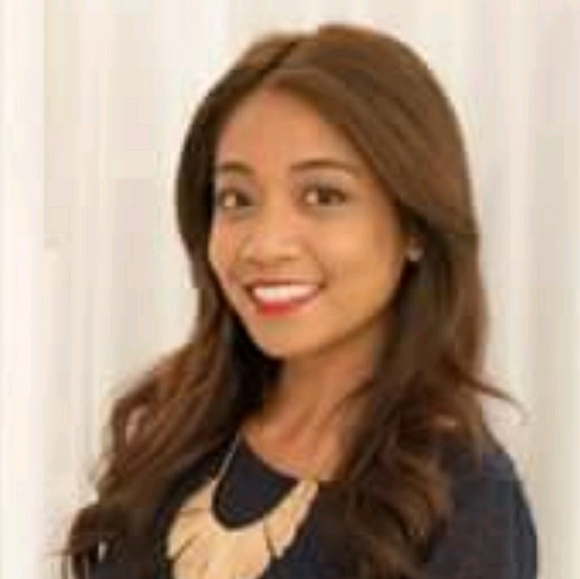 Meet your Posher, Lisa - Picture 1 of 1